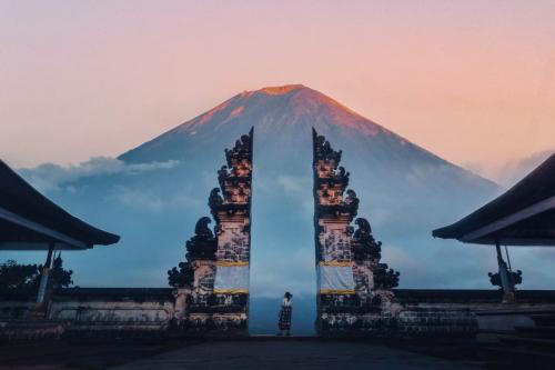 Mount Agung eruption - How it affected Bali and us