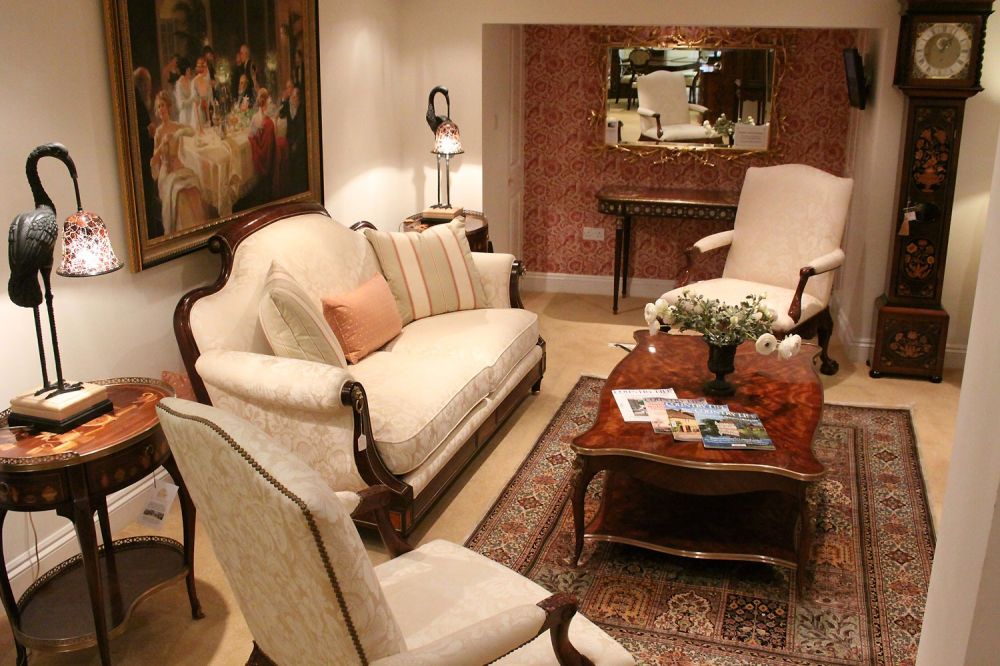 Classical furniture in King Road London, Reproduction furniture at