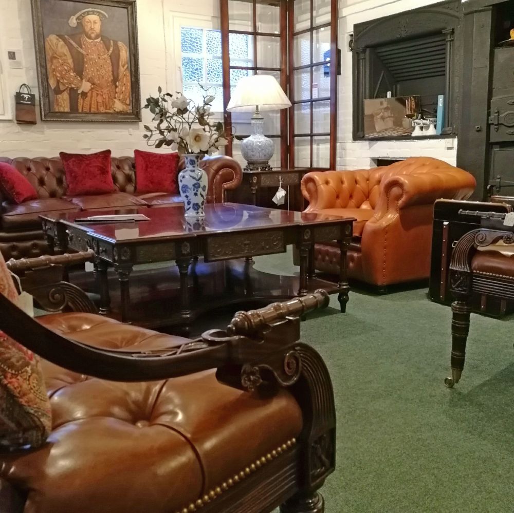 Reproduction Furniture in Oxfordshire - Brights of Nettlebed showroom