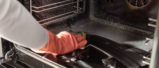 How To Clean A Self-Cleaning Oven Using Dirtbusters Eco Friendly Products